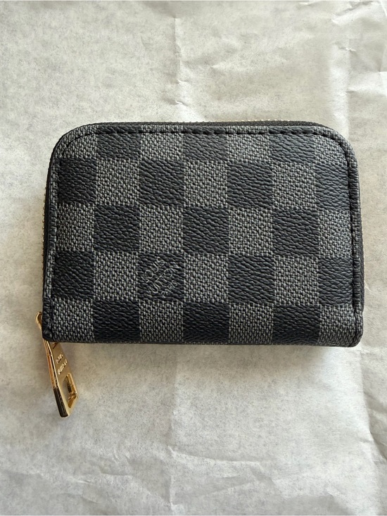 Handbags - Checkered Accordion Card Case Wallet